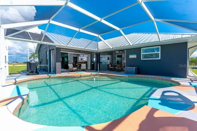 $638,000 | 20 Bunker Terrace, Rotonda West, FL 33947