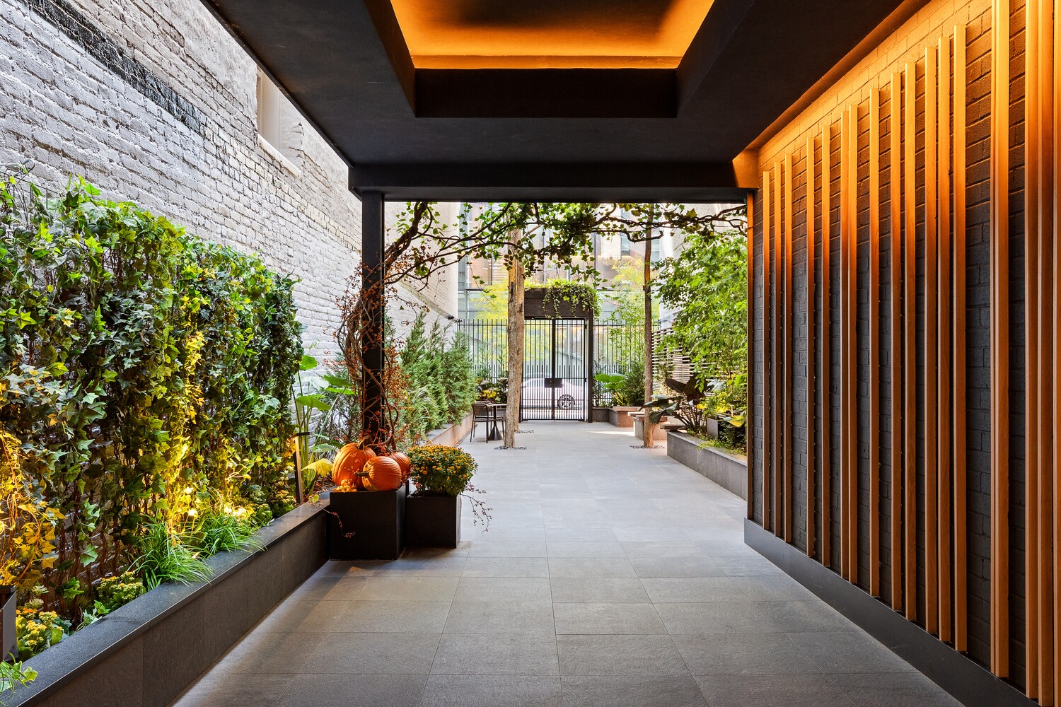 200 Mercer Street, Unit 4D Manhattan, NY 10012 - Photo 16 of 21