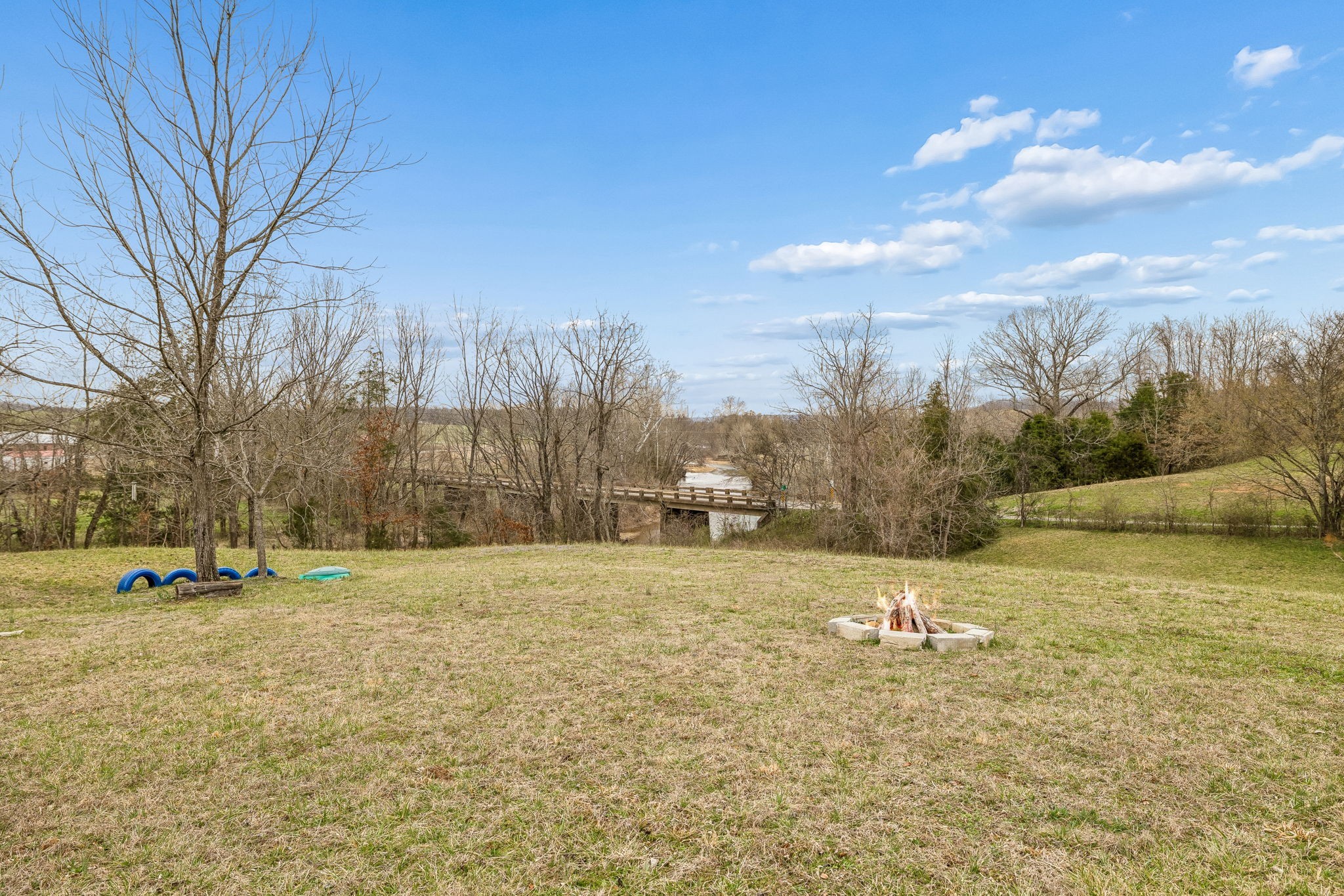 6200 Pinewood Road Nunnelly, TN 37137 - Photo 14 of 57 a view of outdoor space with city view