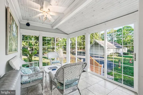 $699,000 | 267 West White Horse Pike, Berlin, NJ 08009