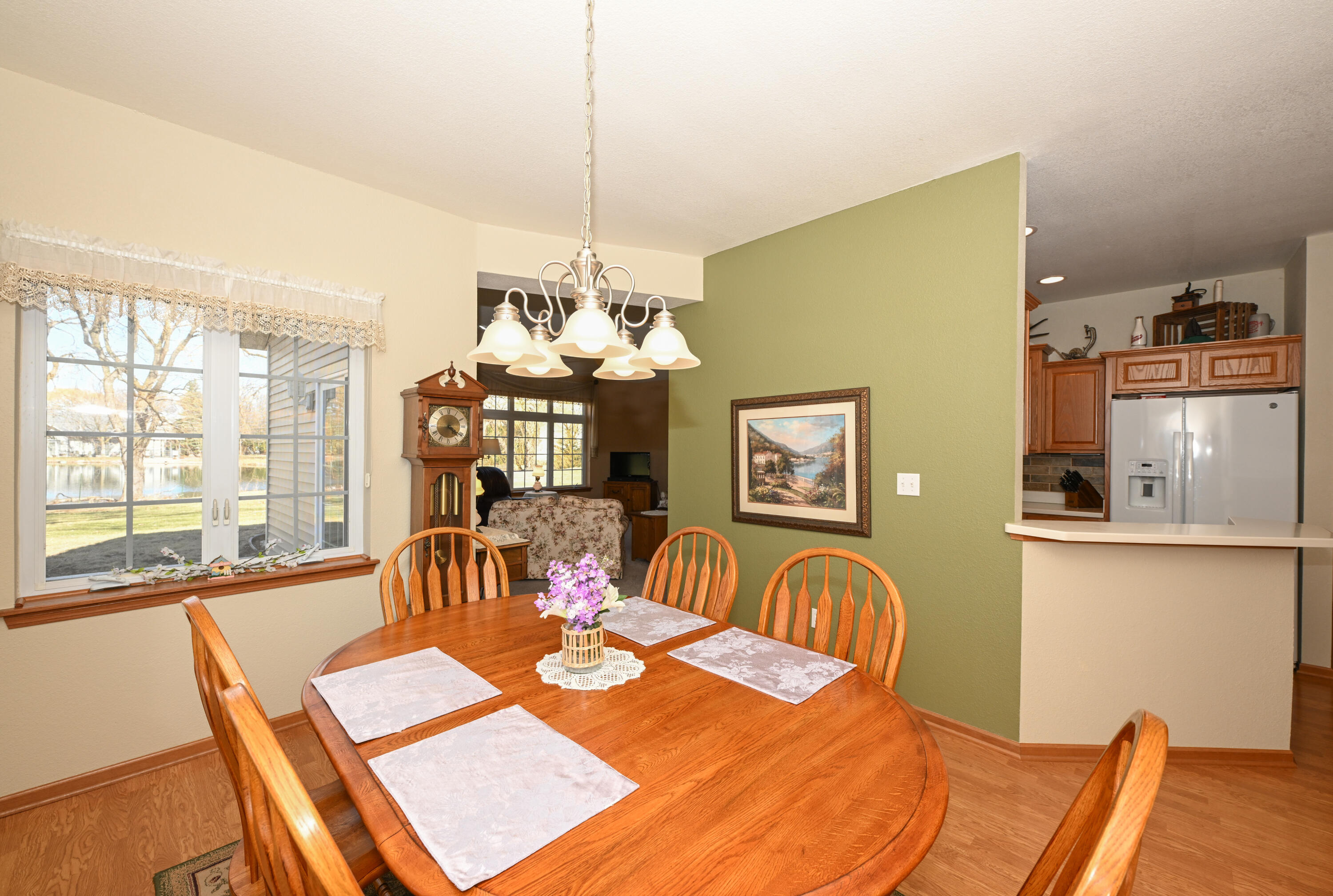 5347 South Butterfield Way Greenfield, WI 53221 - Photo 13 of 30 Dining Room