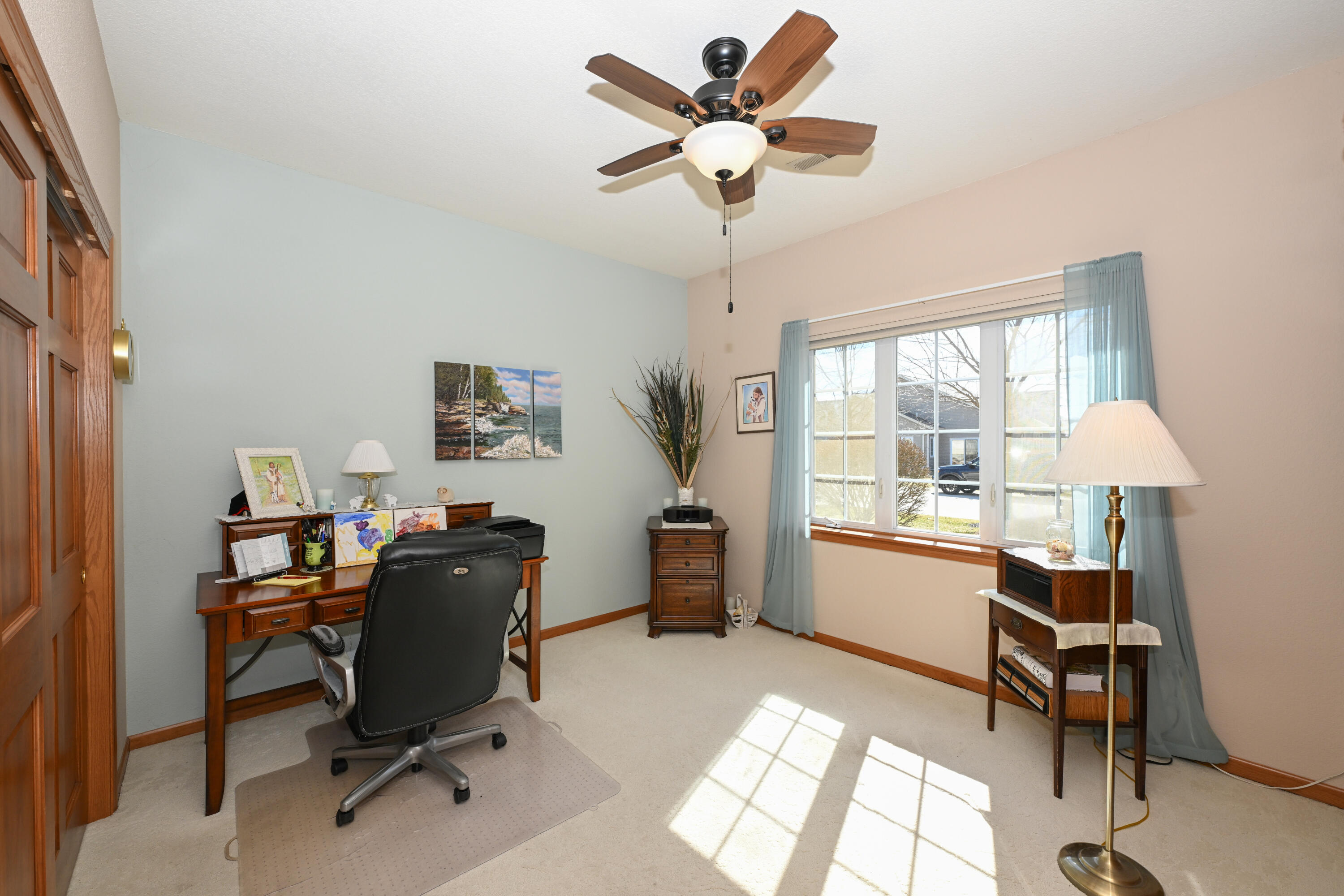 5347 South Butterfield Way Greenfield, WI 53221 - Photo 19 of 30 Bedroom