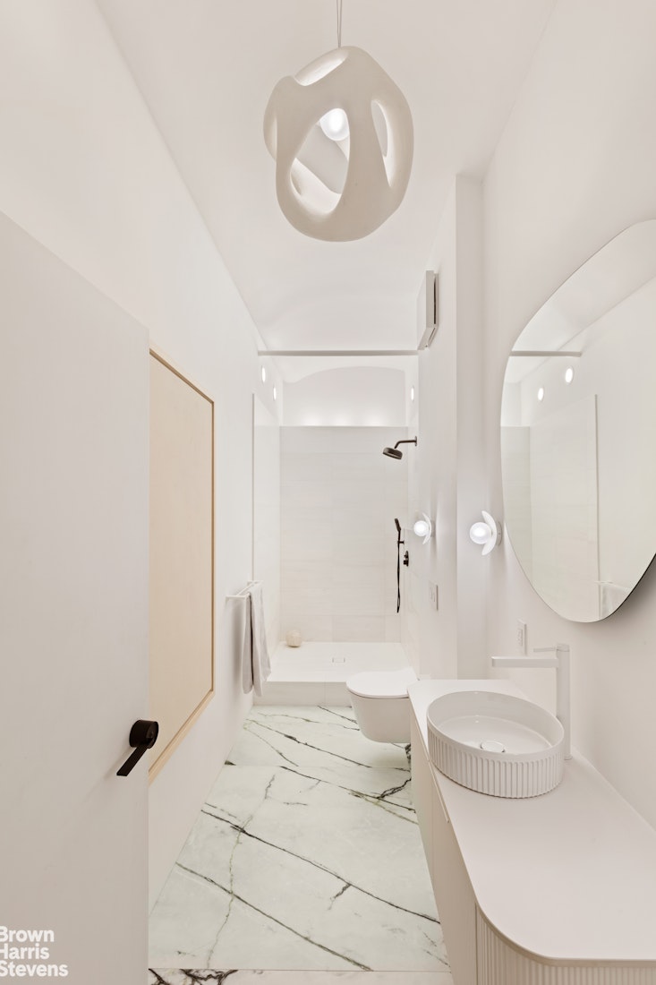 114 Mercer Street, Unit 3 Manhattan, NY 10012 - Photo 10 of 11