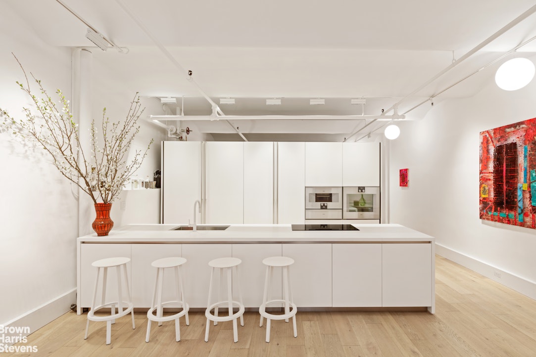 114 Mercer Street, Unit 3 Manhattan, NY 10012 - Photo 3 of 11