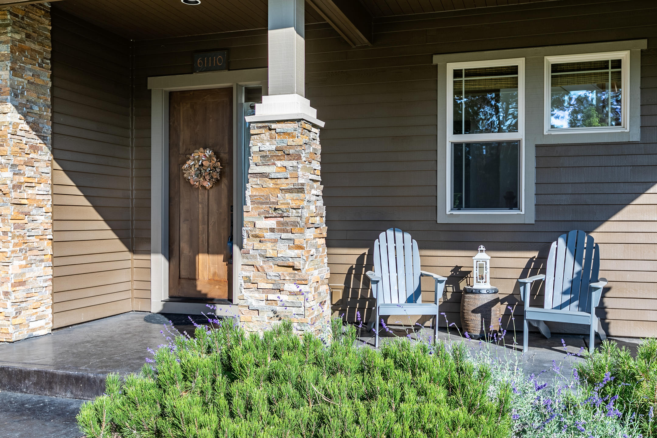 61110 Aspen Rim Lane Bend, OR 97702 - Photo 4 of 33 2020_10_06_61110_aspen_rim_lane-4