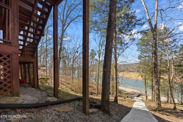 $949,900 | 167 Edwards Road, Maynardville, TN 37807