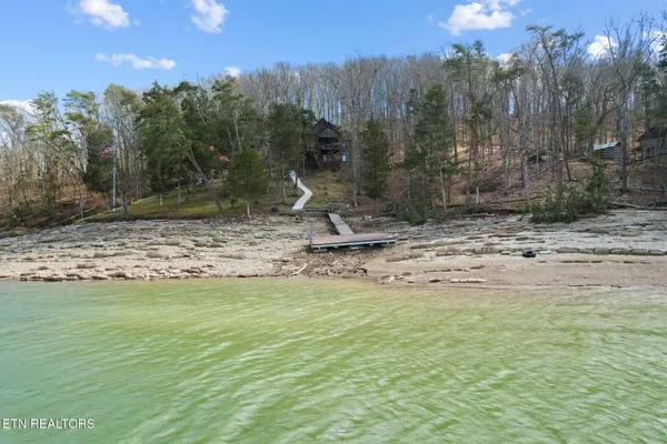 $949,900 | 167 Edwards Road, Maynardville, TN 37807
