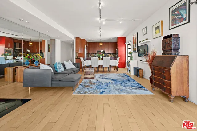 $7,000 | 6220 Pacific Avenue, Unit 303, Playa del Rey, CA 90293