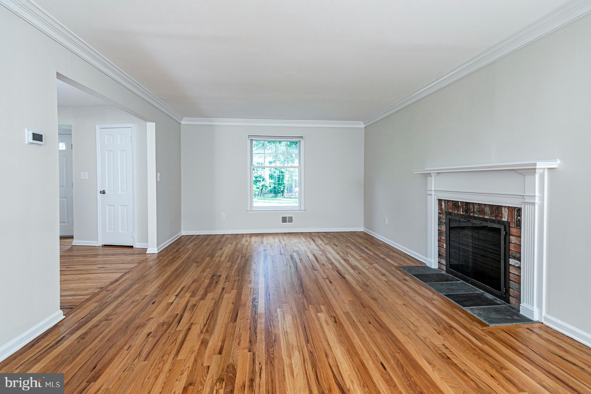 332 Riverside Drive Princeton, NJ 08540 - Photo 4 of 28
