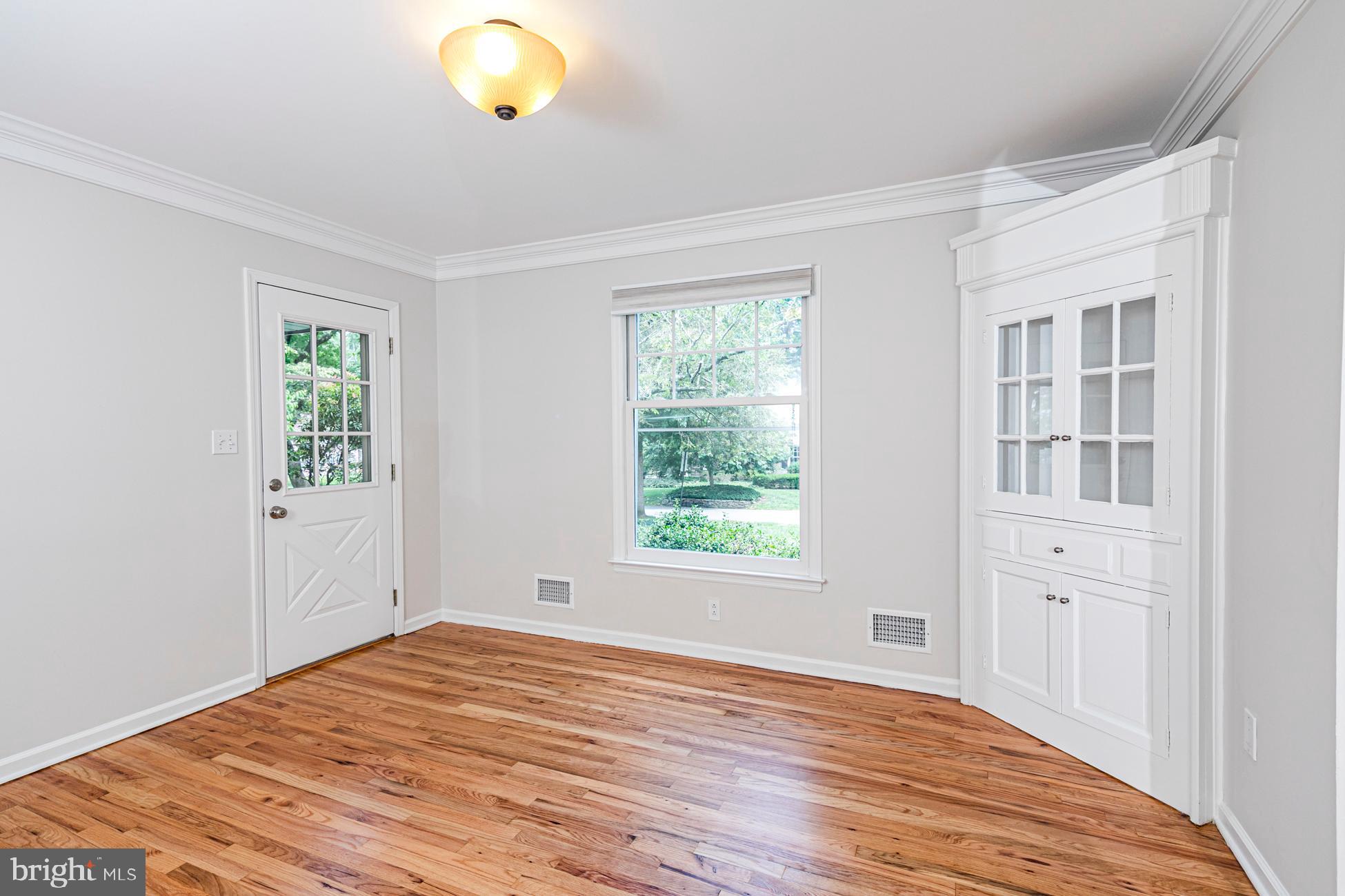 332 Riverside Drive Princeton, NJ 08540 - Photo 9 of 28