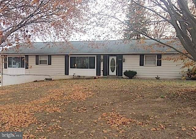 761 Edgegrove Road Hanover, PA 17331 - Photo 1 of 21 Gallery Image 1