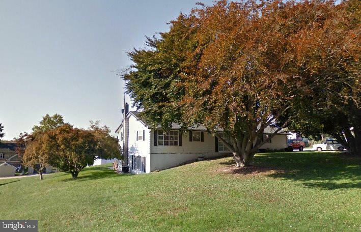 761 Edgegrove Road Hanover, PA 17331 - Photo 4 of 21 Gallery Image 4
