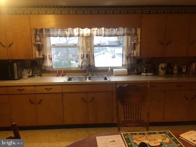 761 Edgegrove Road Hanover, PA 17331 - Photo 7 of 21 Gallery Image 7