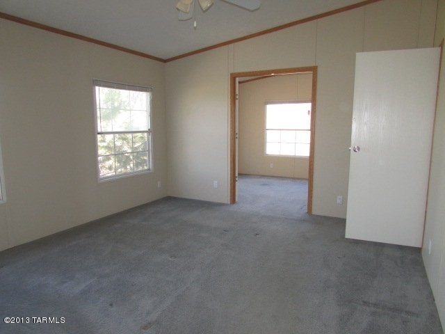 11477 West Ina Road Tucson, AZ 85743 - Photo 29 of 32