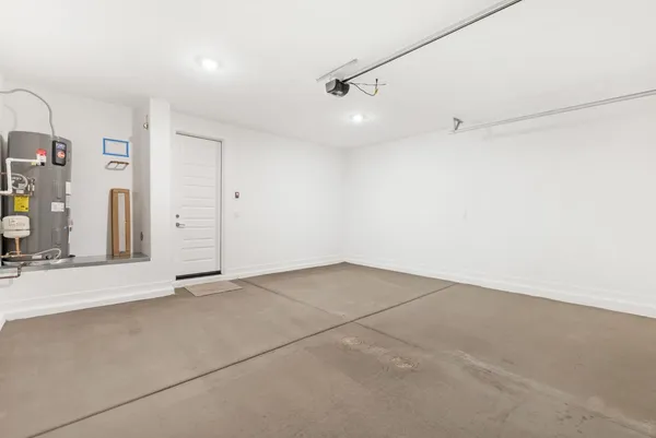 $2,195 | 24623 North 164th Drive, Surprise, AZ 85387