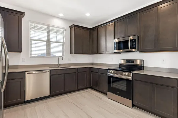 $2,195 | 24623 North 164th Drive, Surprise, AZ 85387