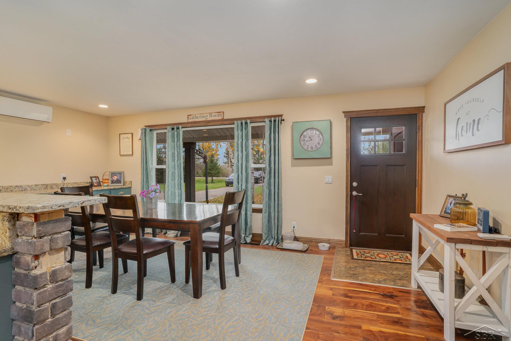 655 West Parish Road Kawkawlin, MI 48631 - Photo 6 of 44 Gallery Image 6