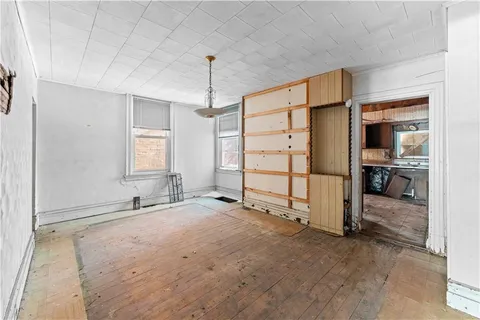 $45,000 | 115 Hawkins Avenue, Pittsburgh, PA 15214