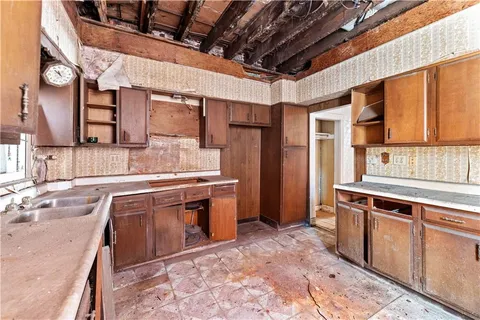 $45,000 | 115 Hawkins Avenue, Pittsburgh, PA 15214