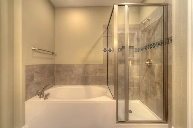 $2,700 | 405 South Meadowlark Street, Unit A, Lakeway, TX 78734