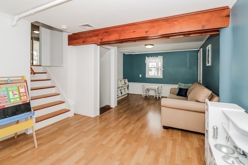 17 Redwood Road Westwood, MA 02090 - Photo 24 of 41 Gallery Image 24