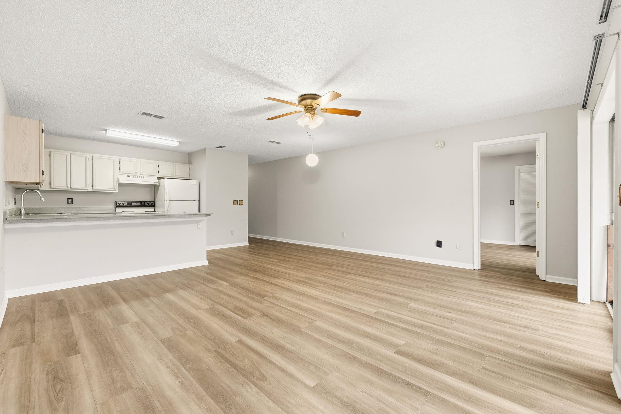 1129 White Tree Lane, Unit D Myrtle Beach, SC 29588 - Photo 5 of 38