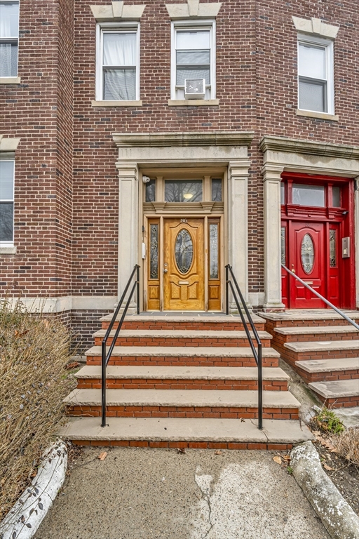 86 Winthrop Street, Unit 1 Boston, MA 02119 - Photo 14 of 41