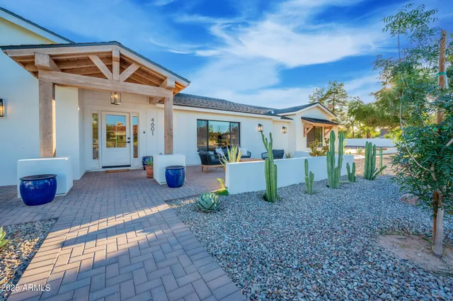$2,150,000 | 4601 East Cholla Street, Phoenix, AZ 85028