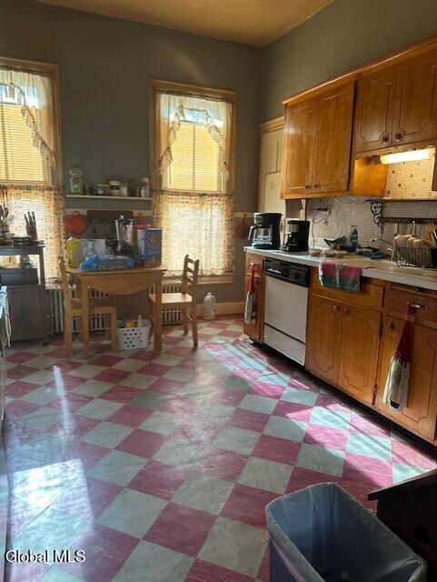 16 Jackson Street Amsterdam, NY 12010 - Photo 4 of 26 KitchenDwn