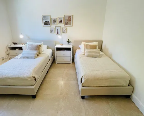 $1,190 | 100 Sunrise Drive, Unit 24, Key Biscayne, FL 33149