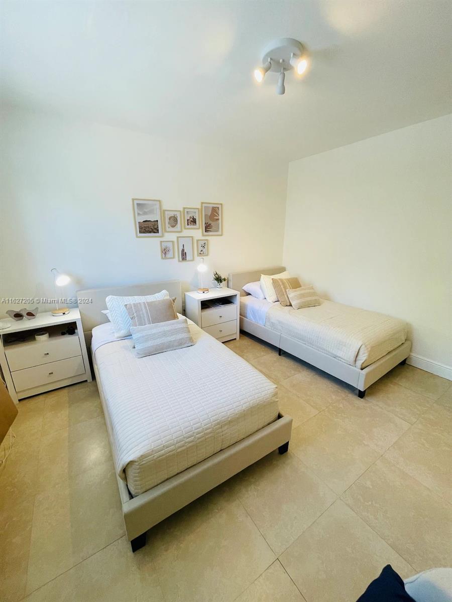 100 Sunrise Drive, Unit 24 Key Biscayne, FL 33149 - Photo 19 of 35