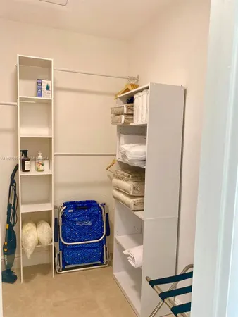 $1,190 | 100 Sunrise Drive, Unit 24, Key Biscayne, FL 33149