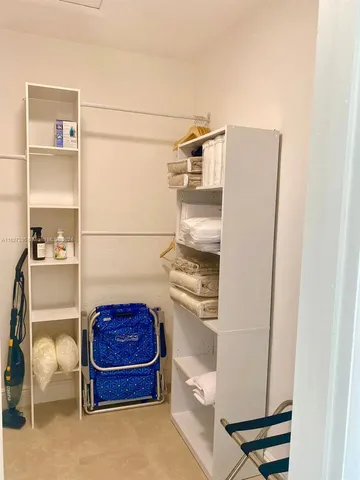 $1,190 | 100 Sunrise Drive, Unit 24, Key Biscayne, FL 33149