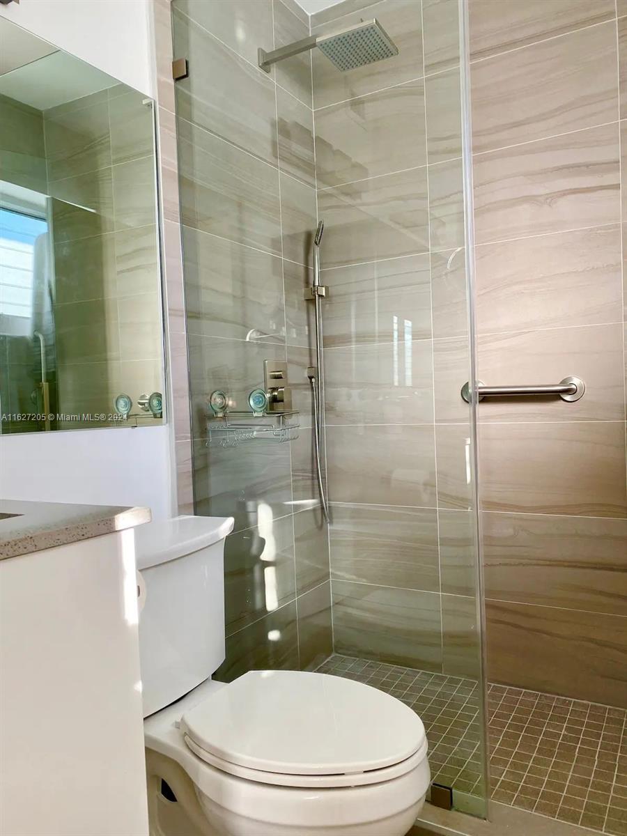 100 Sunrise Drive, Unit 24 Key Biscayne, FL 33149 - Photo 23 of 35