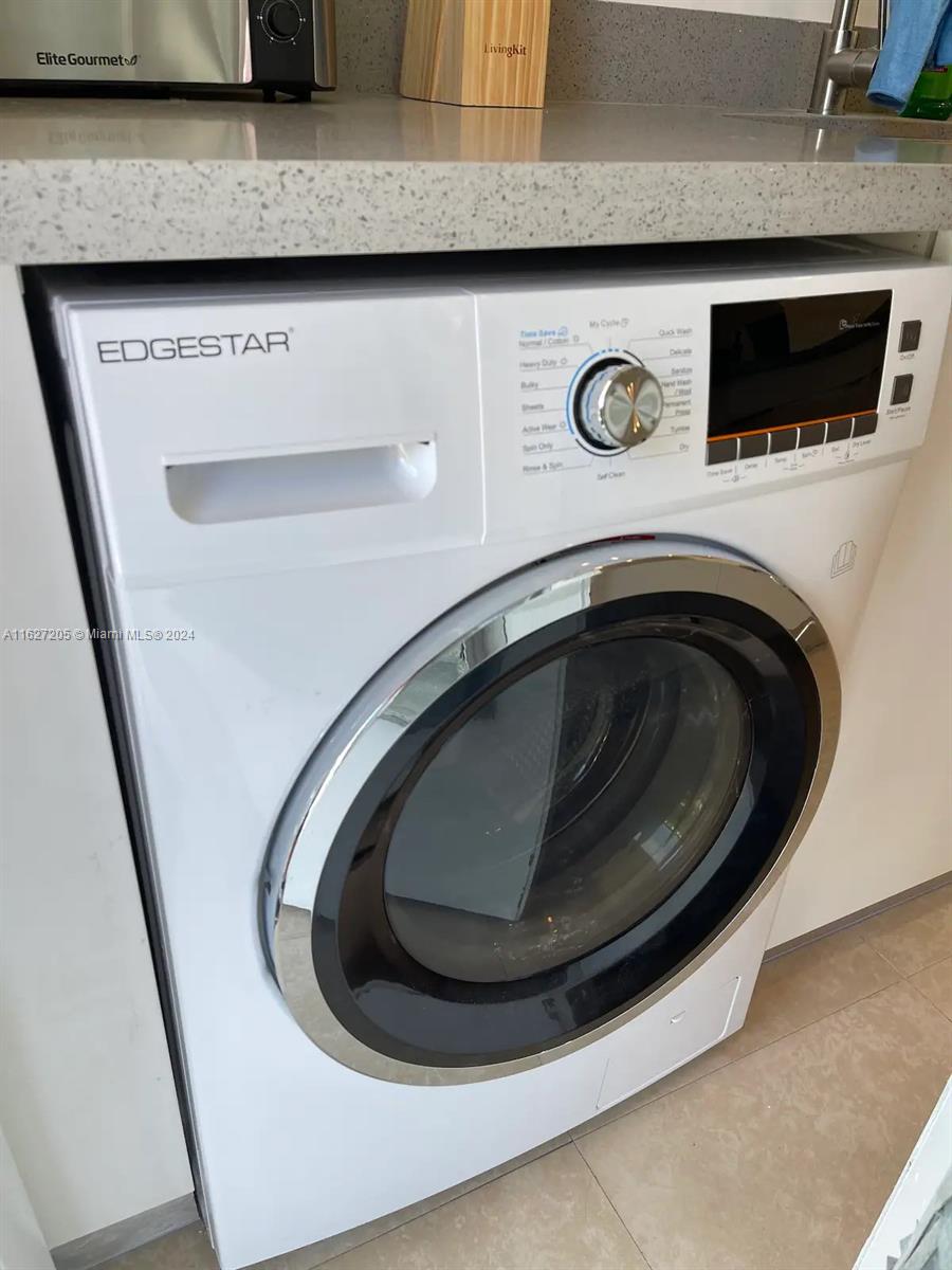 100 Sunrise Drive, Unit 24 Key Biscayne, FL 33149 - Photo 25 of 35