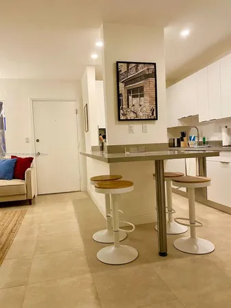 $1,190 | 100 Sunrise Drive, Unit 24, Key Biscayne, FL 33149