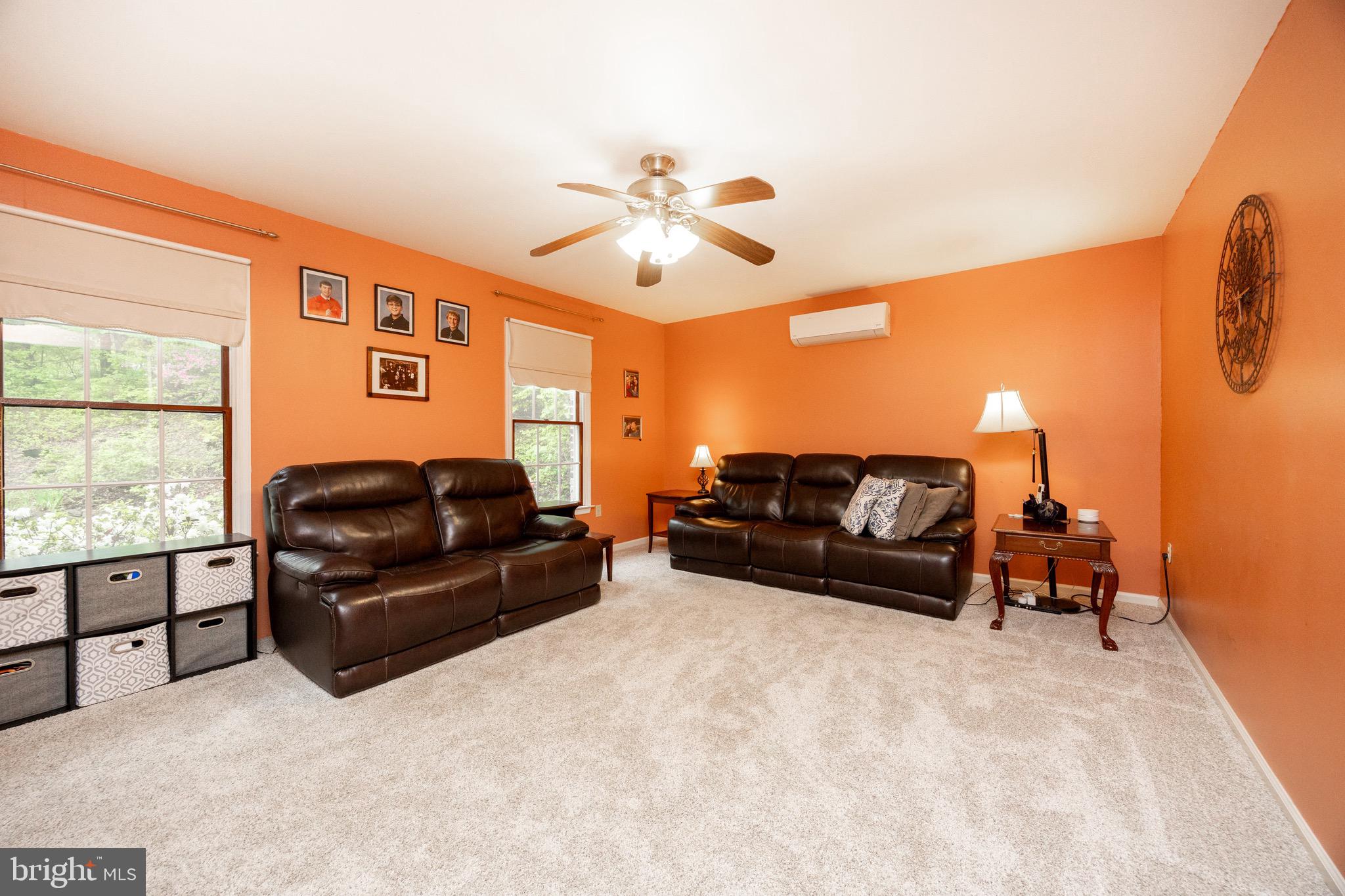 2001 Shenkel Road Pottstown, PA 19465 - Photo 16 of 58 Living Room