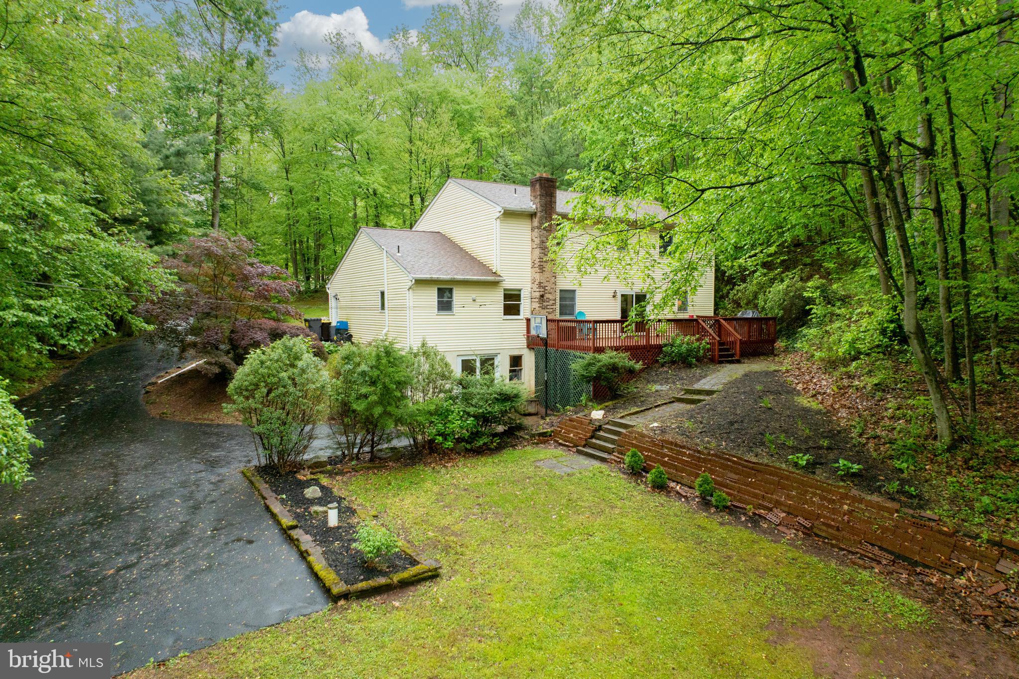 2001 Shenkel Road Pottstown, PA 19465 - Photo 3 of 58 Gallery Image 3