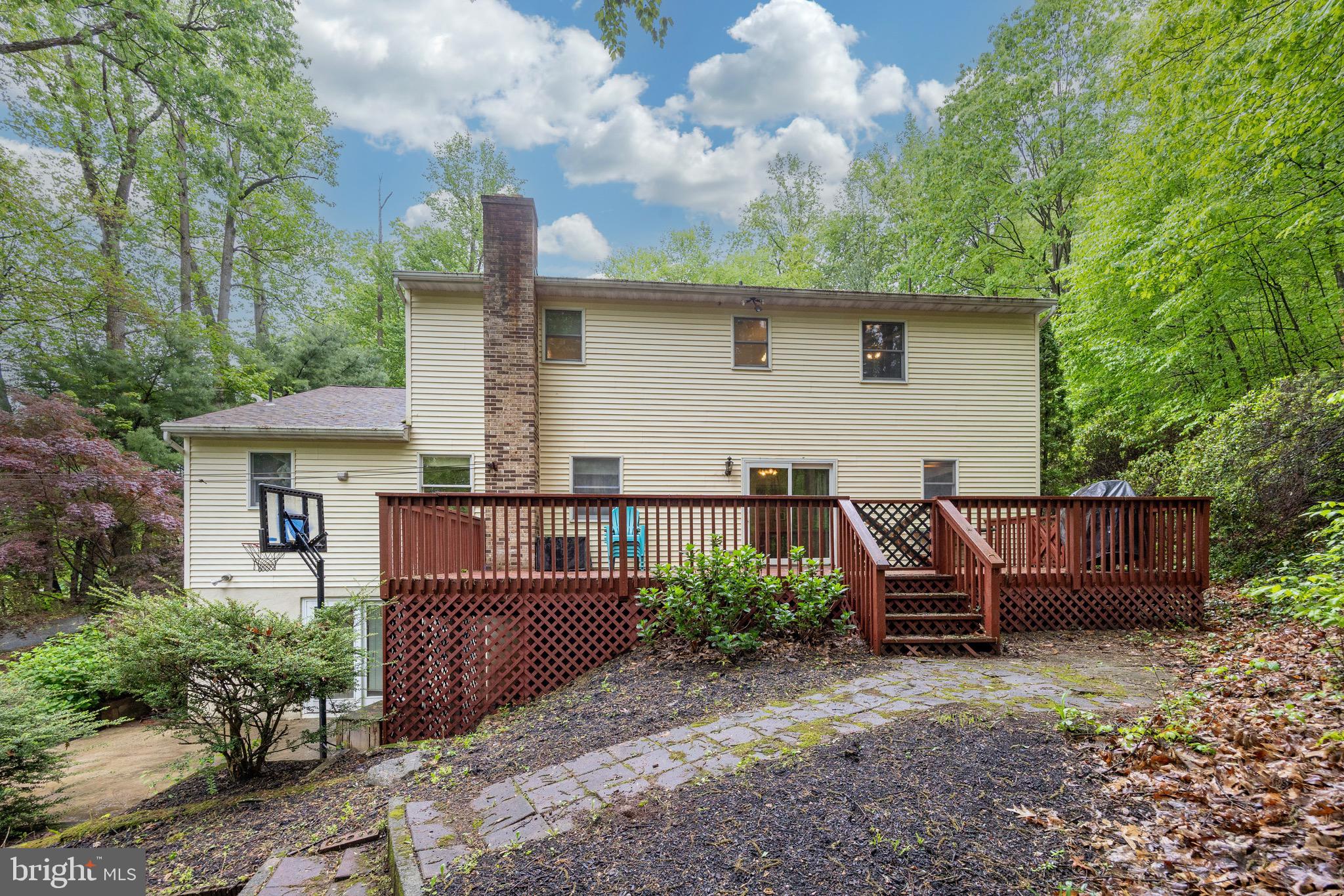 2001 Shenkel Road Pottstown, PA 19465 - Photo 5 of 58 Gallery Image 5