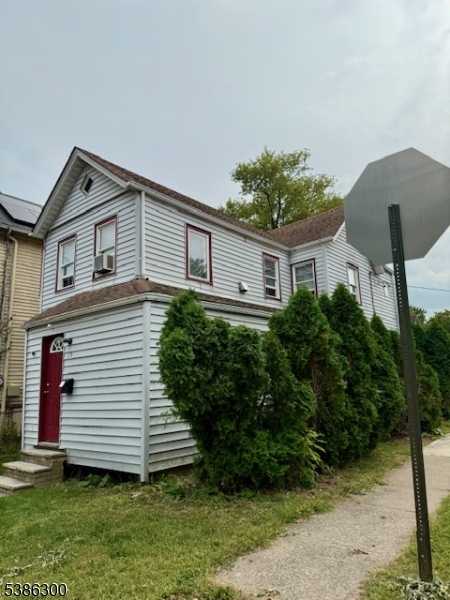 19 William Street Montclair, NJ 07042 - Photo 2 of 12