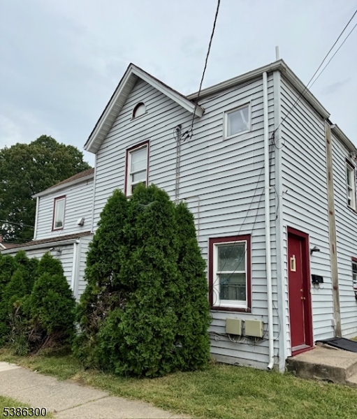 19 William Street Montclair, NJ 07042 - Photo 3 of 12