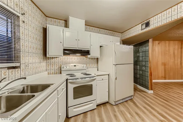 $1,250 | 3705 Haddock Avenue, North Las Vegas, NV 89030