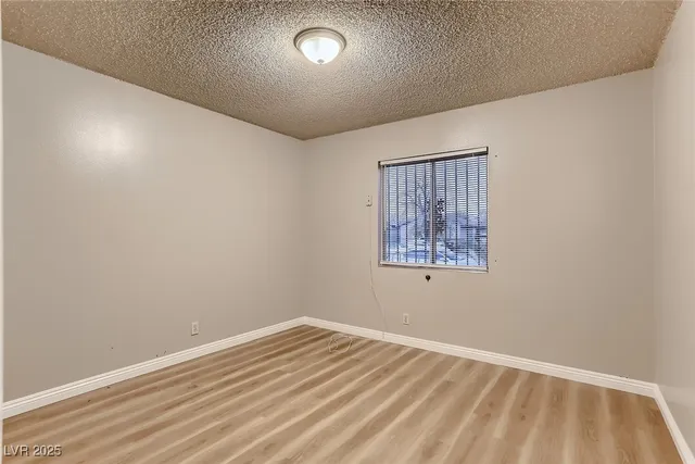 $1,250 | 3705 Haddock Avenue, North Las Vegas, NV 89030