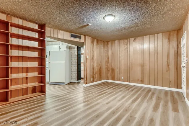 $1,250 | 3705 Haddock Avenue, North Las Vegas, NV 89030