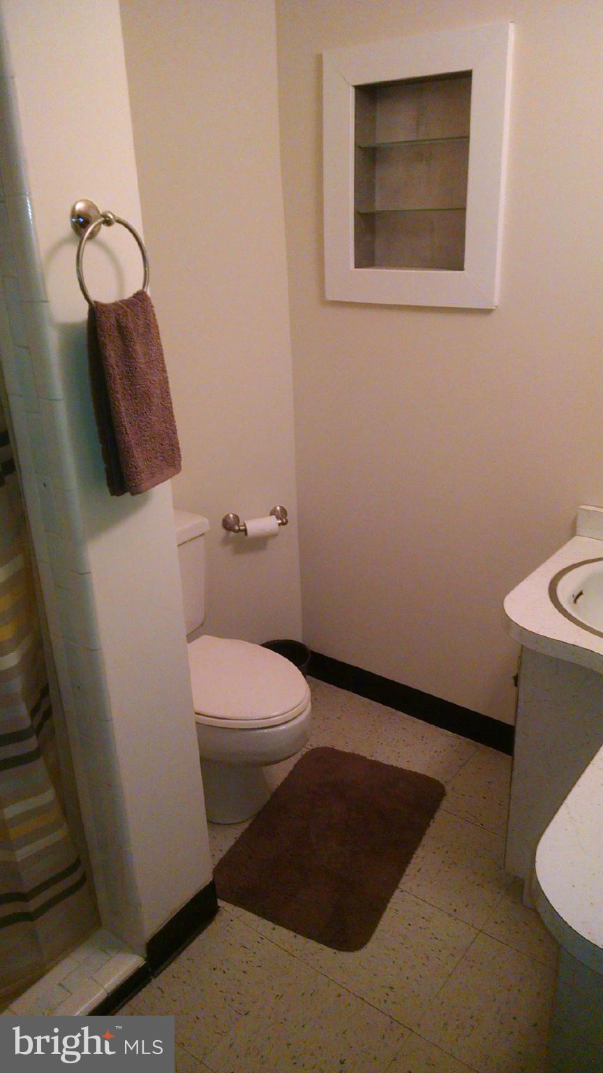 14928 Schall Road Accokeek, MD 20607 - Photo 12 of 12 Bath (Master)