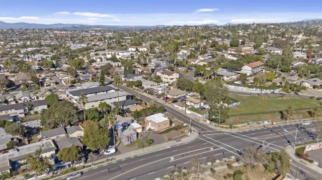 $699,000 | 204 North Citrus Avenue, Vista, CA 92084