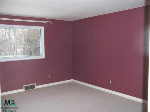 1105 Kingsview Court Rochester, MI 48309 - Photo 9 of 9 773761-8.JPG
