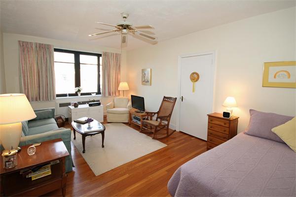 65 Strathmore Road, Unit 43 Boston, MA 02135 - Photo 4 of 15