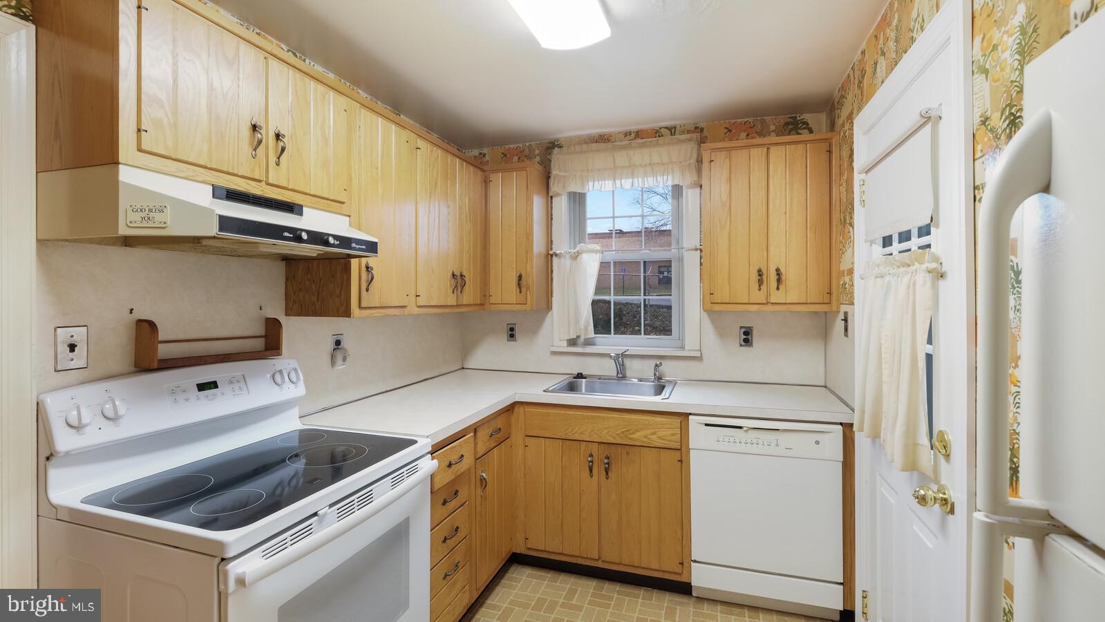 210 Claremont Road Springfield, PA 19064 - Photo 10 of 20