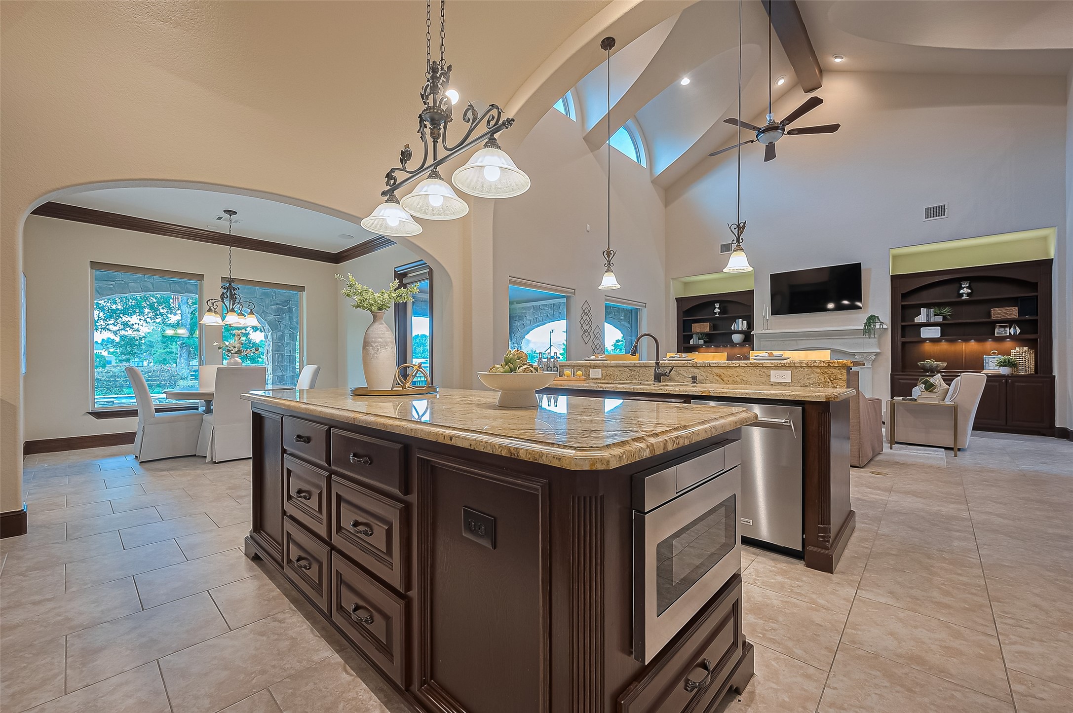 14 Royal King Road Tomball, TX 77377 - Photo 15 of 50